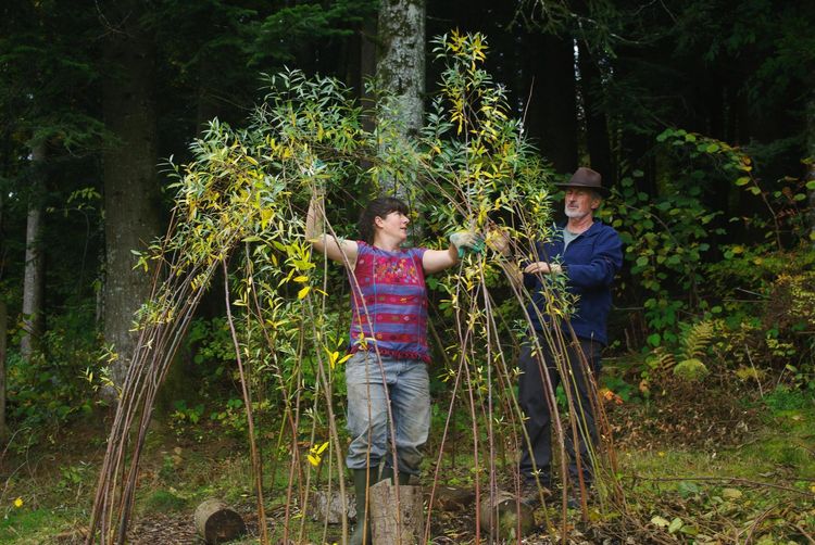 Interview with Noémie Linsig - ethnobiologist and co-designer of the honeybee discovery trail